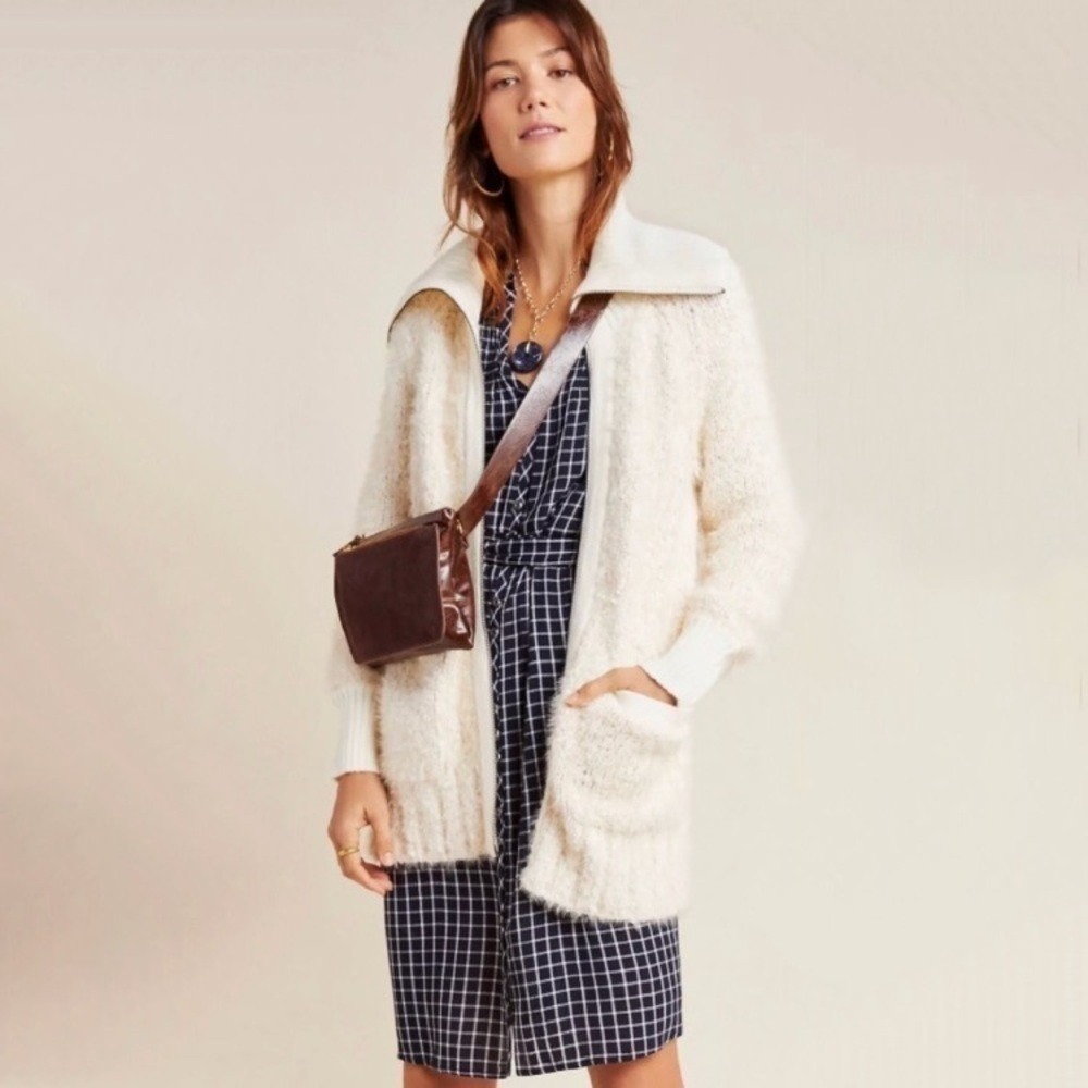 anthropologie •zip-front cardigan BETHENNY FURRY KNIT beige size XS pockets